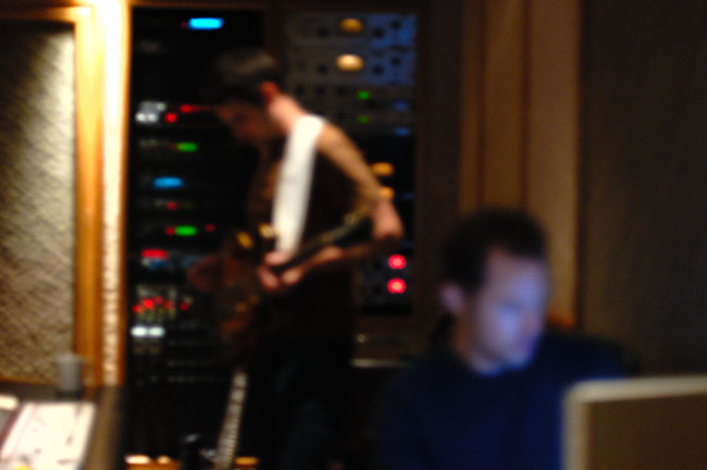 Izaak Mott records guitar for Sex & Sound EP by The Violet Lights