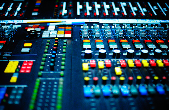 Mixing session for Sex & Sound EP by The Violet Lights